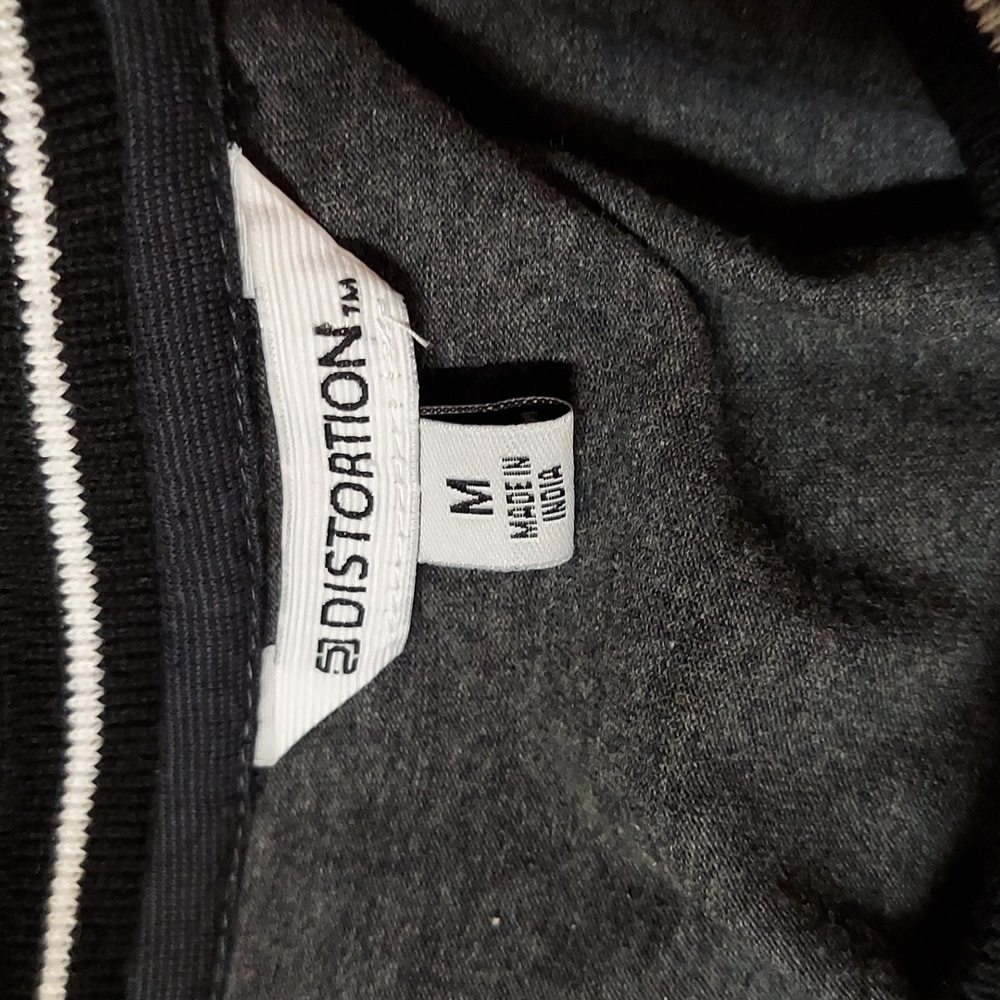 Distortion shirt - Picture 4 of 4